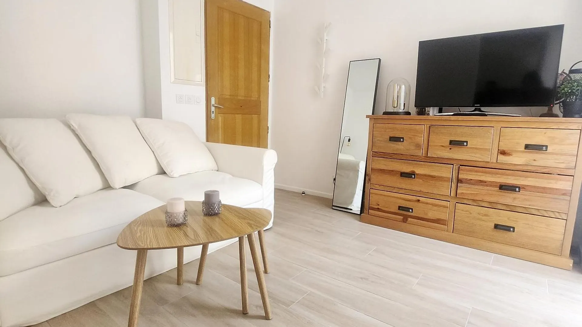 Daire Appartement Proche De La Vieille Ville Nice Et Promenade Des Anglais