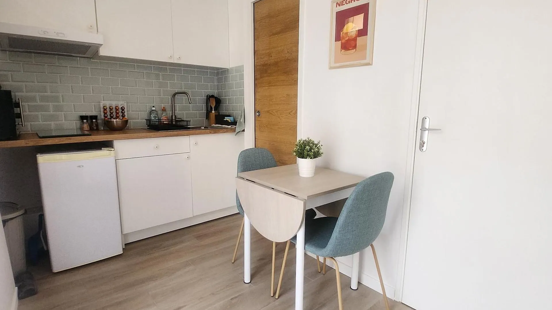 Daire Appartement Proche De La Vieille Ville Nice Et Promenade Des Anglais Fransa